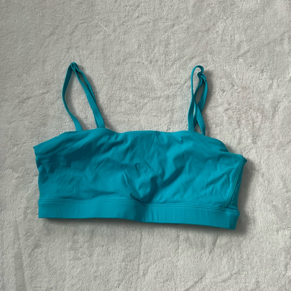 Bandeau style sports bra never